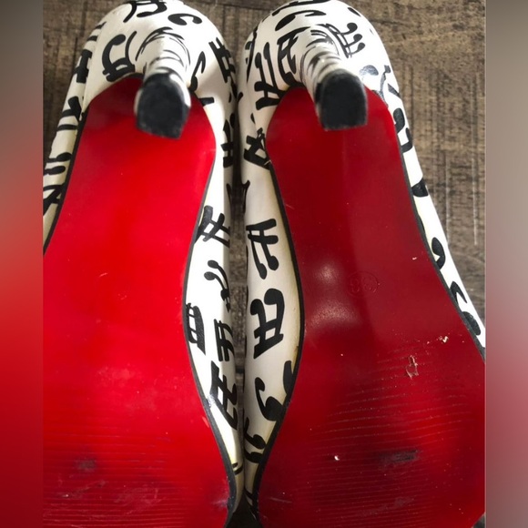 Women’s JoJo Cat musical note high heels - Picture 4 of 6